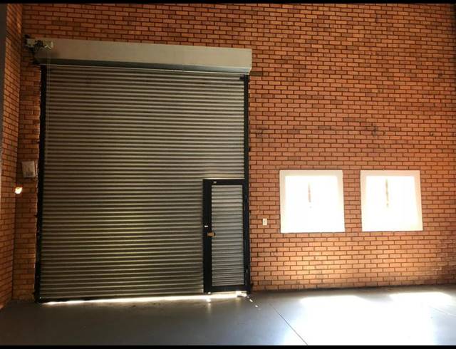 INDUSTRIAL PROPERTY TO RENT IN HENNOPSPARK